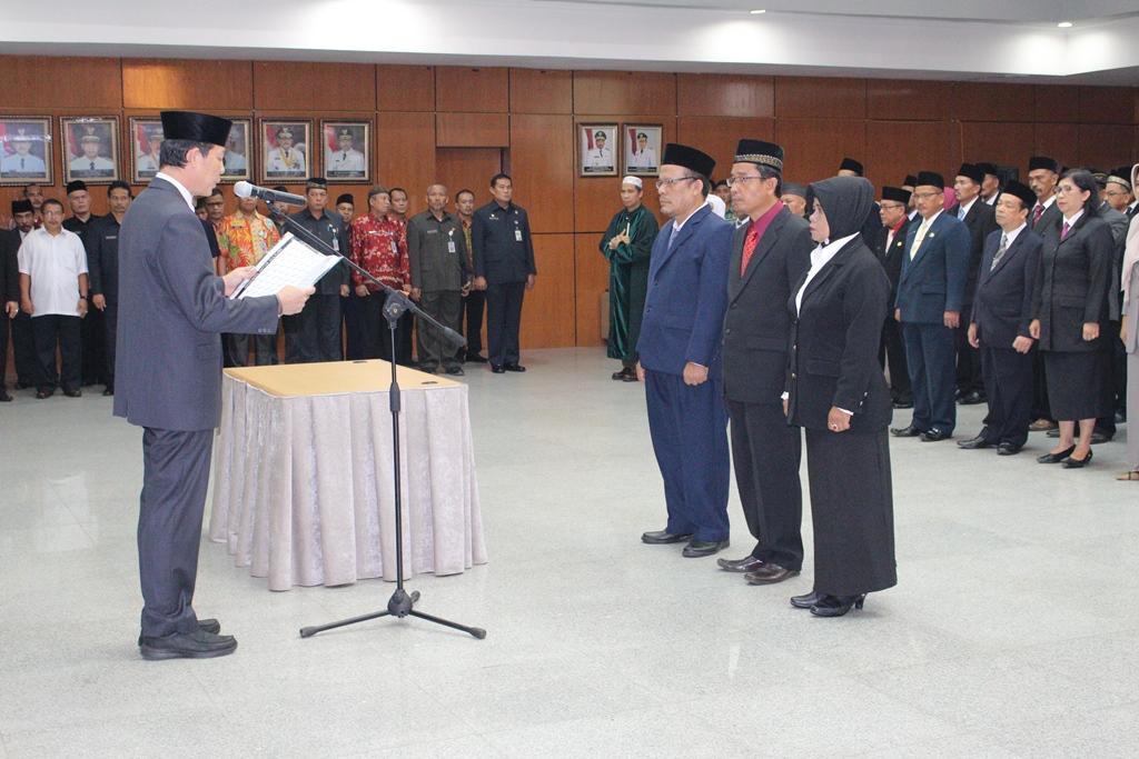 Pemrov. Kep. Babel Kukuhkan 58 Kepsek, 27 TU Dan 20 Pengawas Sekolah