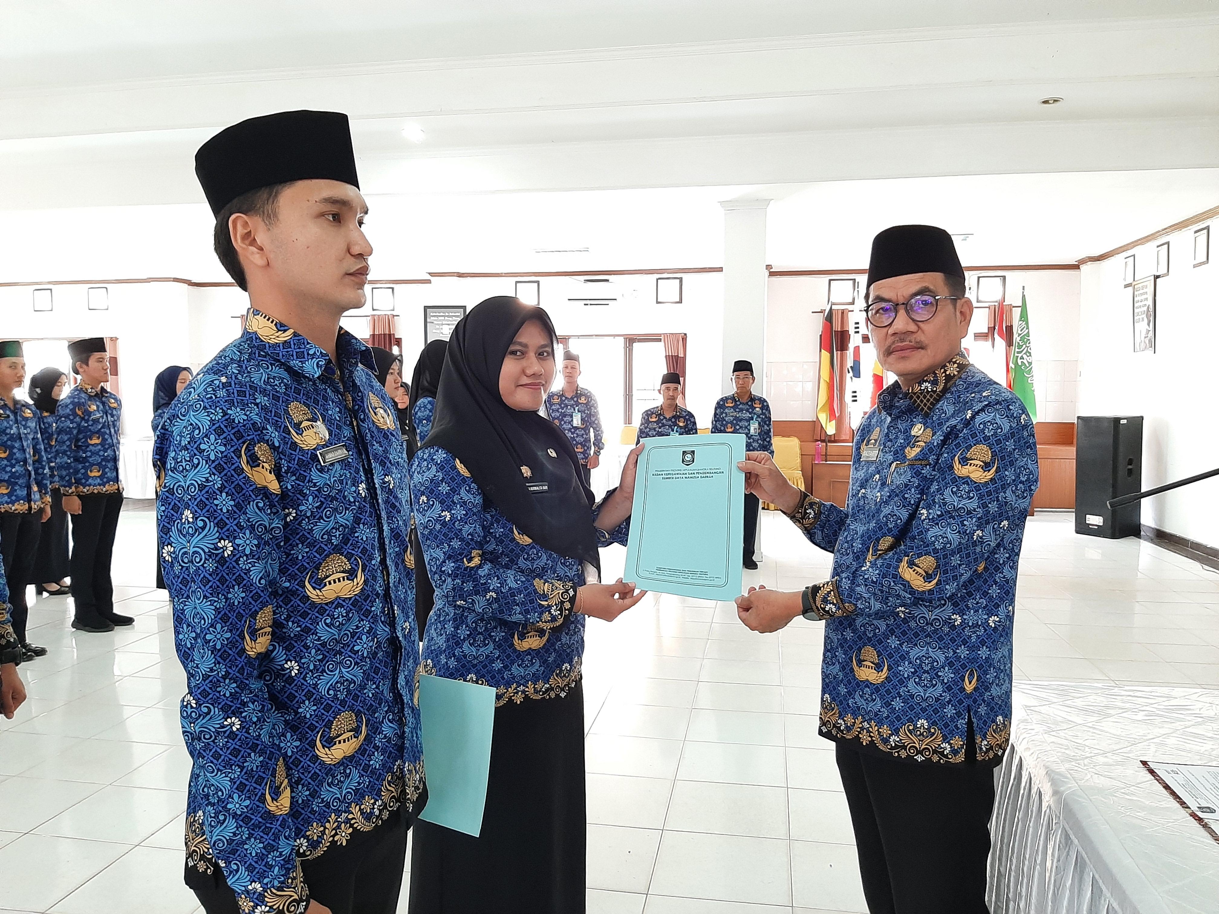 Sekda Naziarto Minta PNS Purnapraja IPDN jadi PNS Profesional