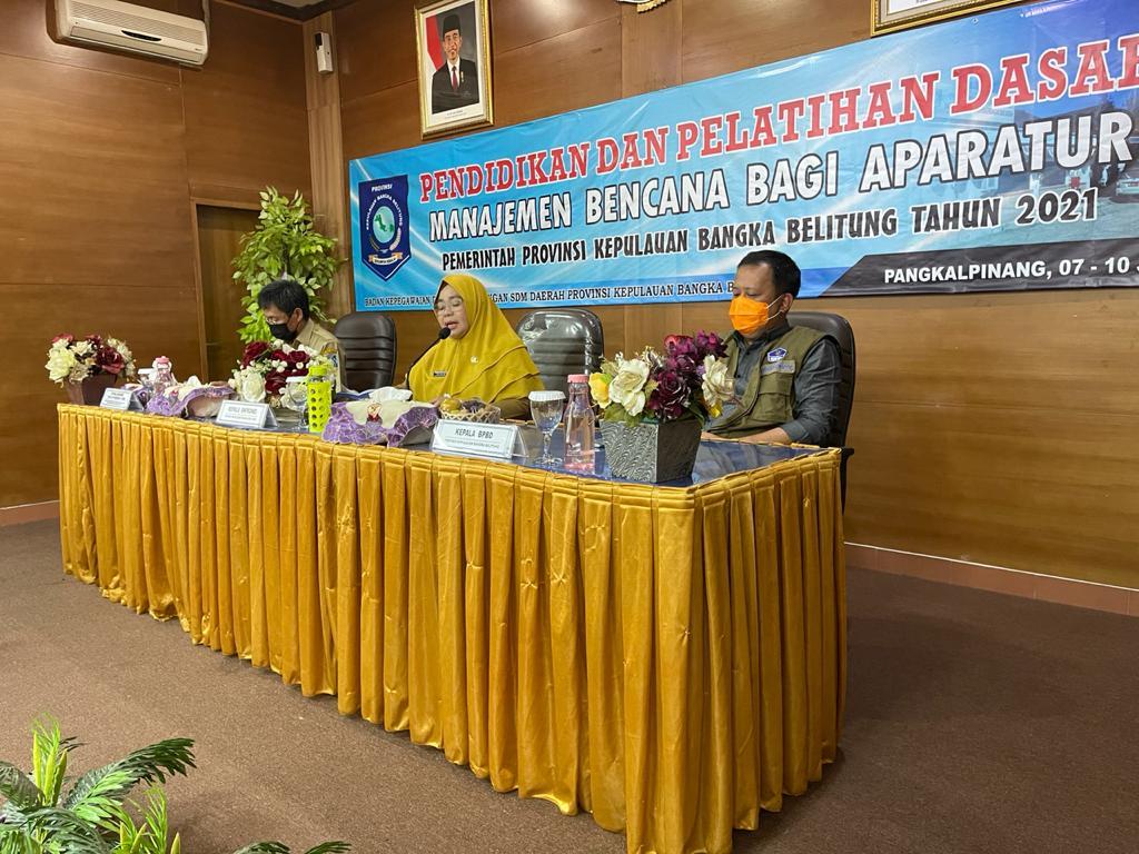 Susanti Sebut Primadona dalam Diklat Manajemen Bencana