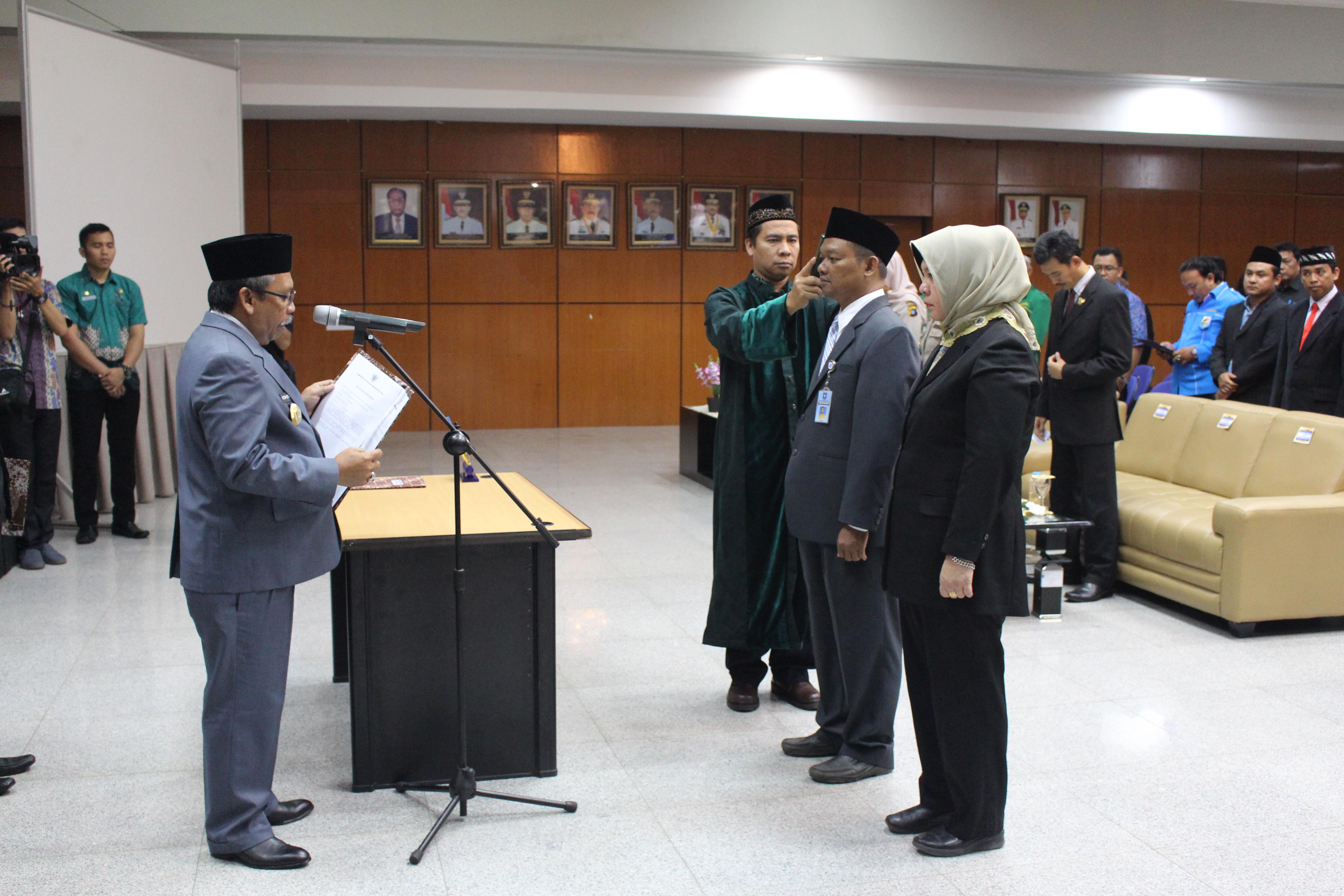 Gubernur Kukuhkan Anggota KPAD Babel