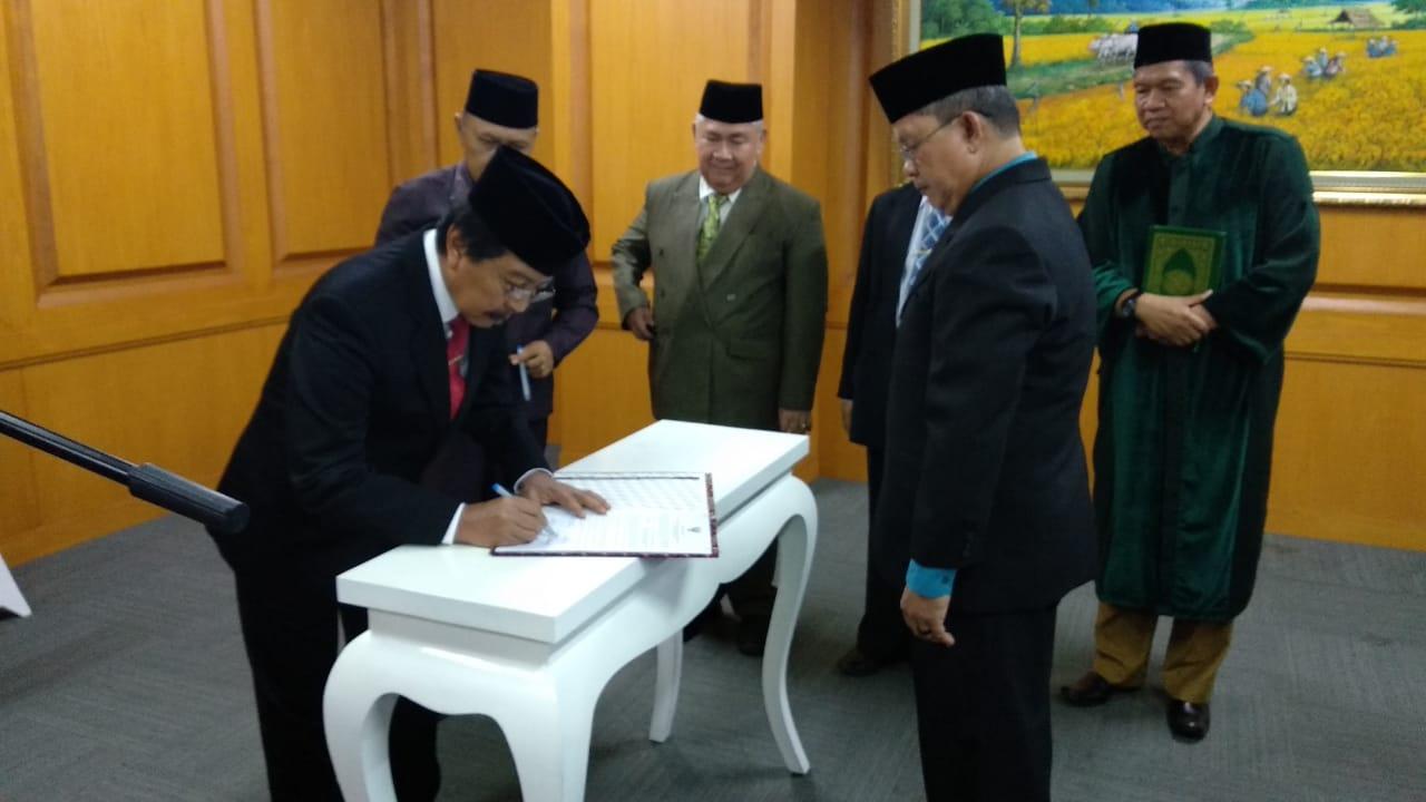 Wagub Babel Lantik 19 ASN: Jabatan Adalah Amanah
