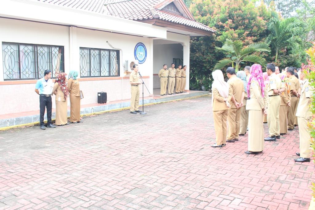 Sekda Yan Megawandi Pantau Langsung Ruang Kerja BKPSDMD