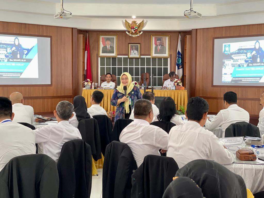 Pejabat Administrator Posisi Sentral Penentu Keberhasilan Organisasi