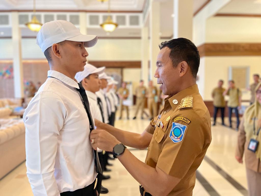 Lepas 7 Calon Praja Utusan Bangka Belitung, Pj. Gubernur Suganda Tegaskan Integritas
