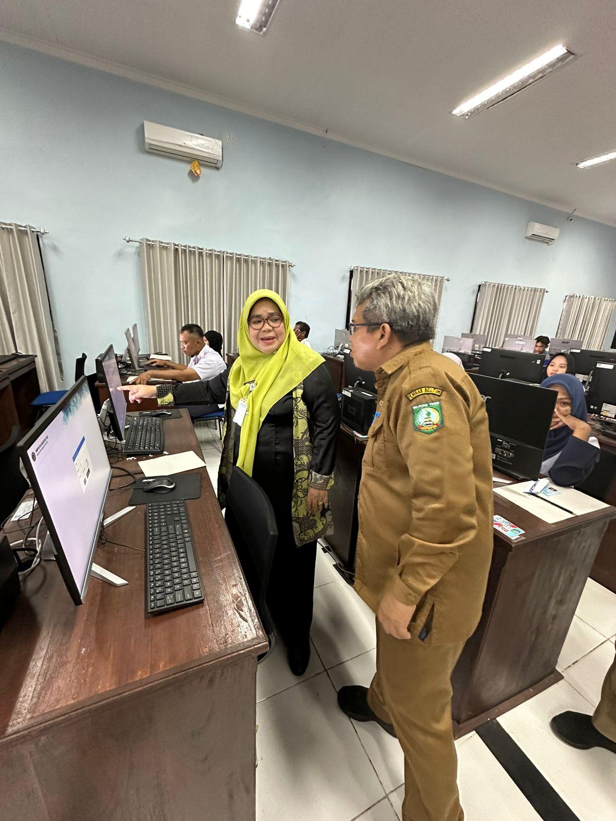 Kaban Susanti Apresiasi BKPSDM Belitung Timur Gelar Simulasi CAT bagi Calon PPPK