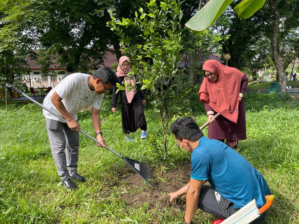Gotong Royong dan Nganggung, Budaya Keakraban Keluarga Besar BKPSDMD Babel