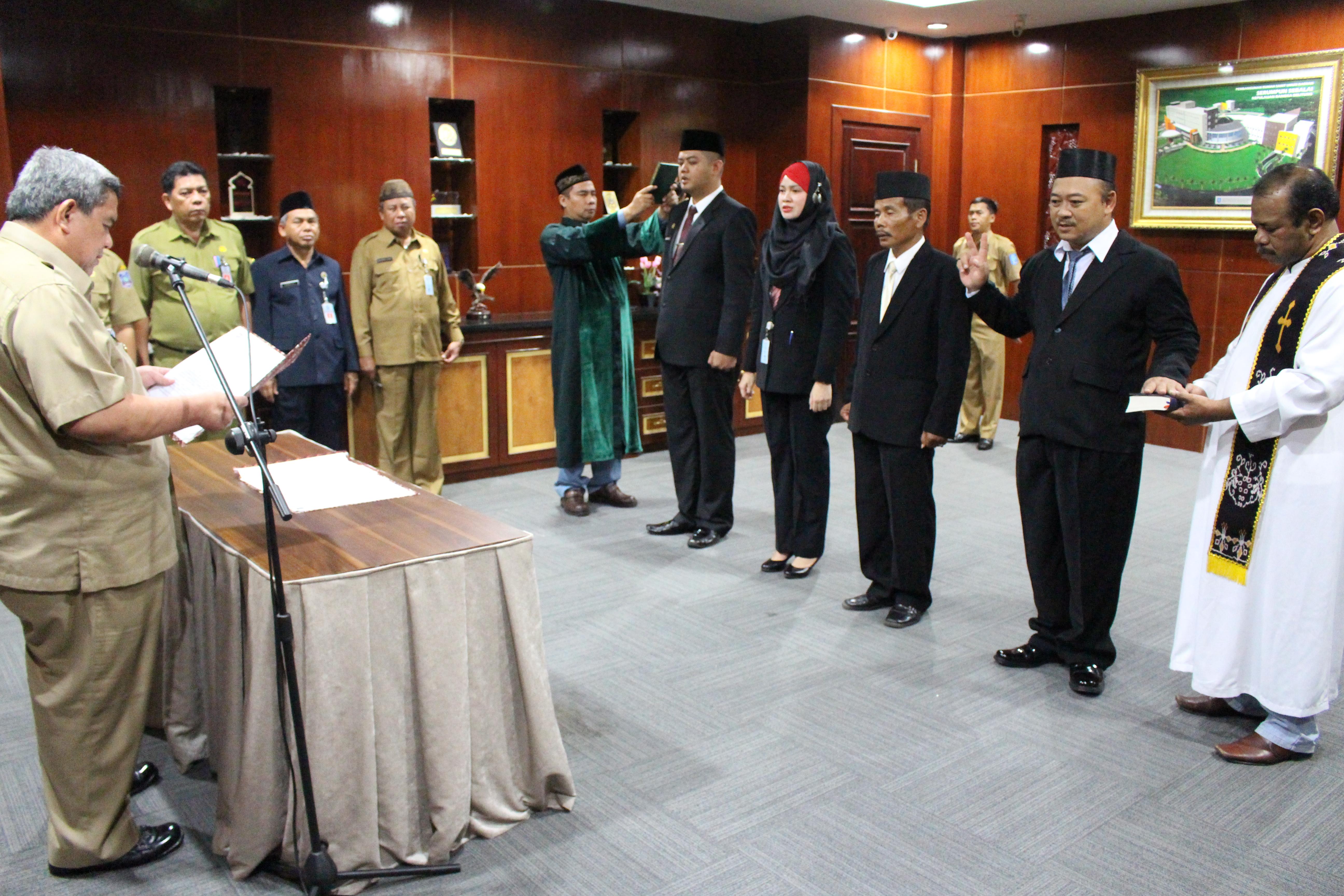 Sekda Lantik Pejabat Esselon IV